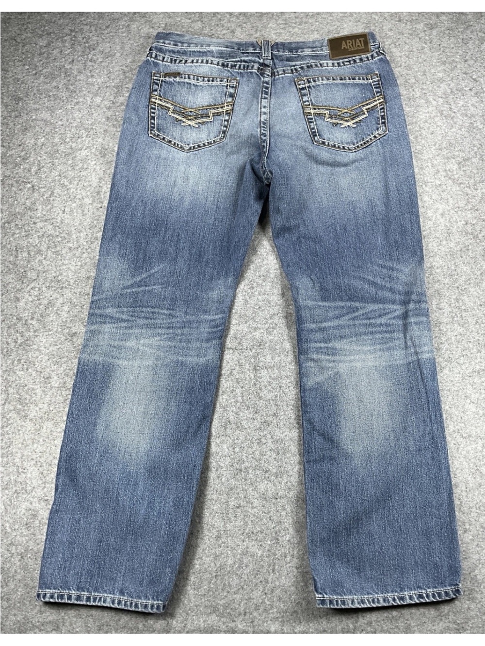 Ariat Mens Jeans Straight Fit Leg M5 33x32 Denim Western Cowboy Work EUC - Picture 8 of 13